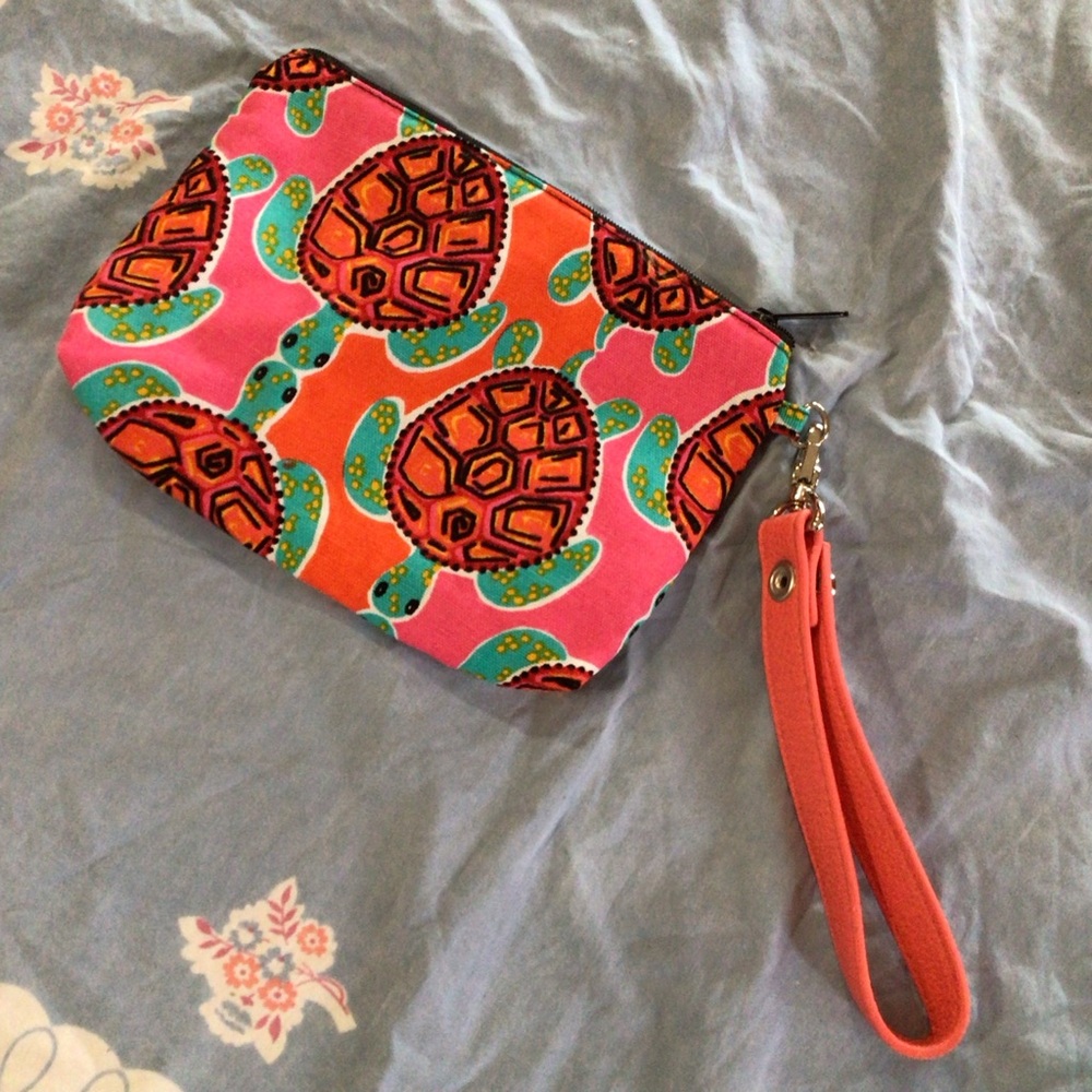 Thirty one “Turtle “ wristle with strap